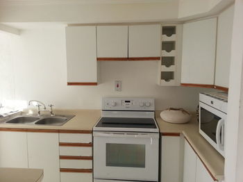 Signature Skys Guest Apartments Kingston Bagian luar foto
