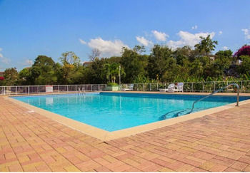 Signature Skys Guest Apartments Kingston Bagian luar foto
